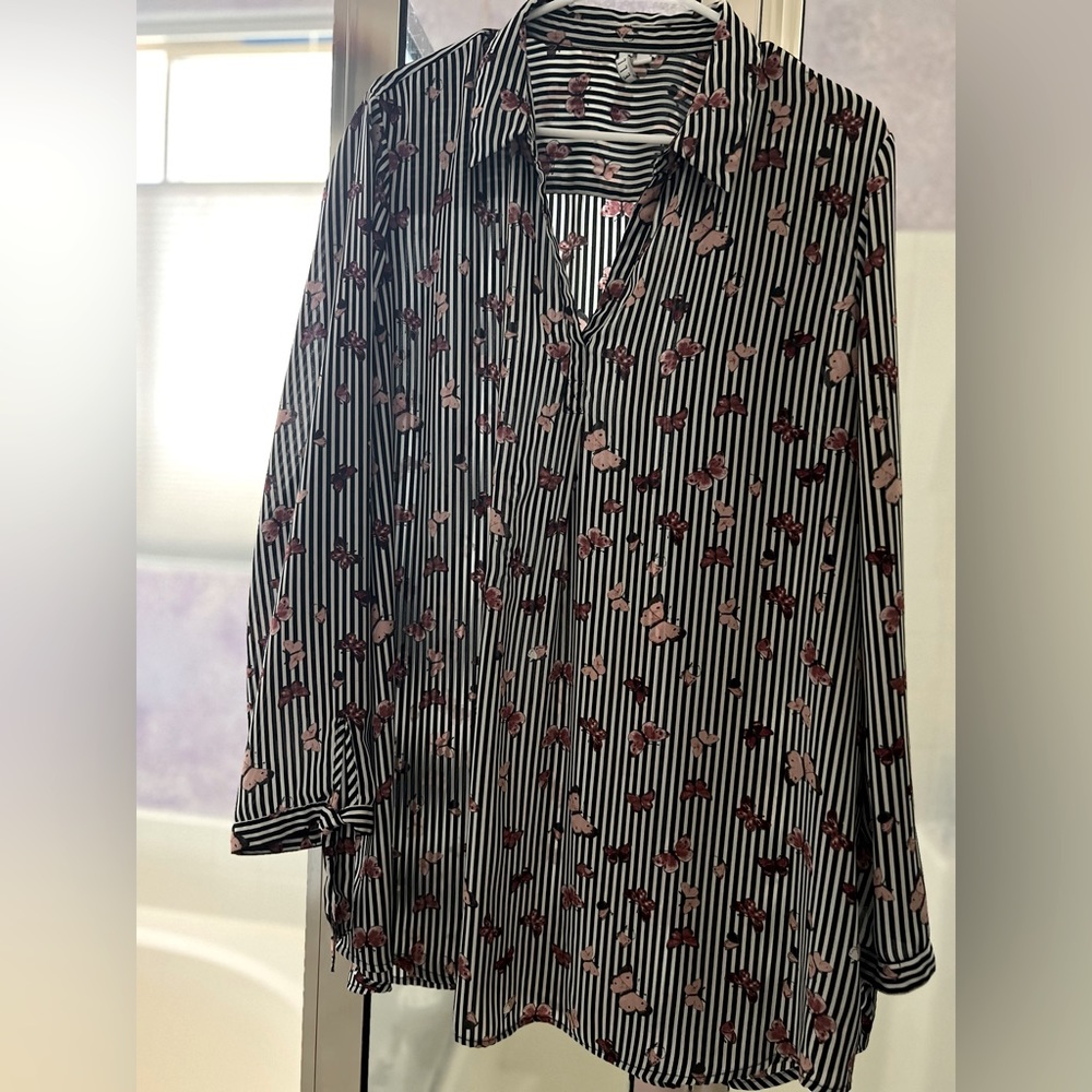 Elle - Butterfly striped long sleeve shirt